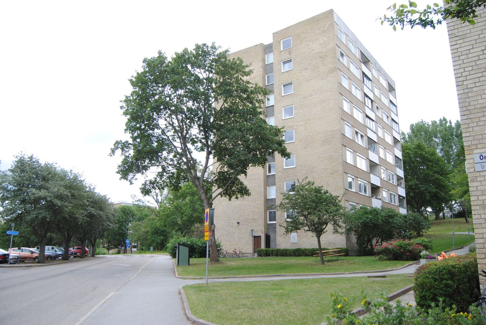 Örsvängen 9