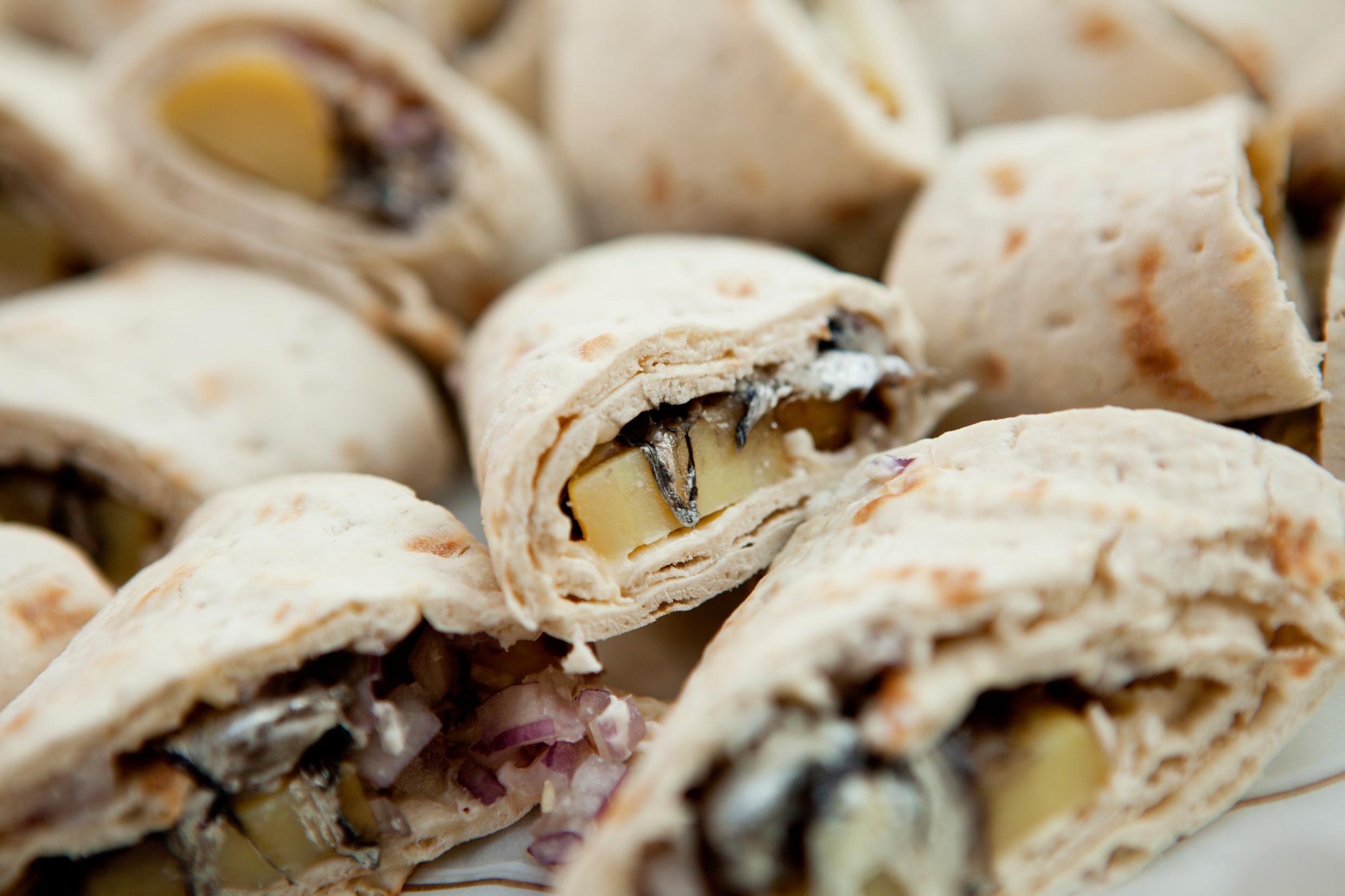 Fermented herring wrap