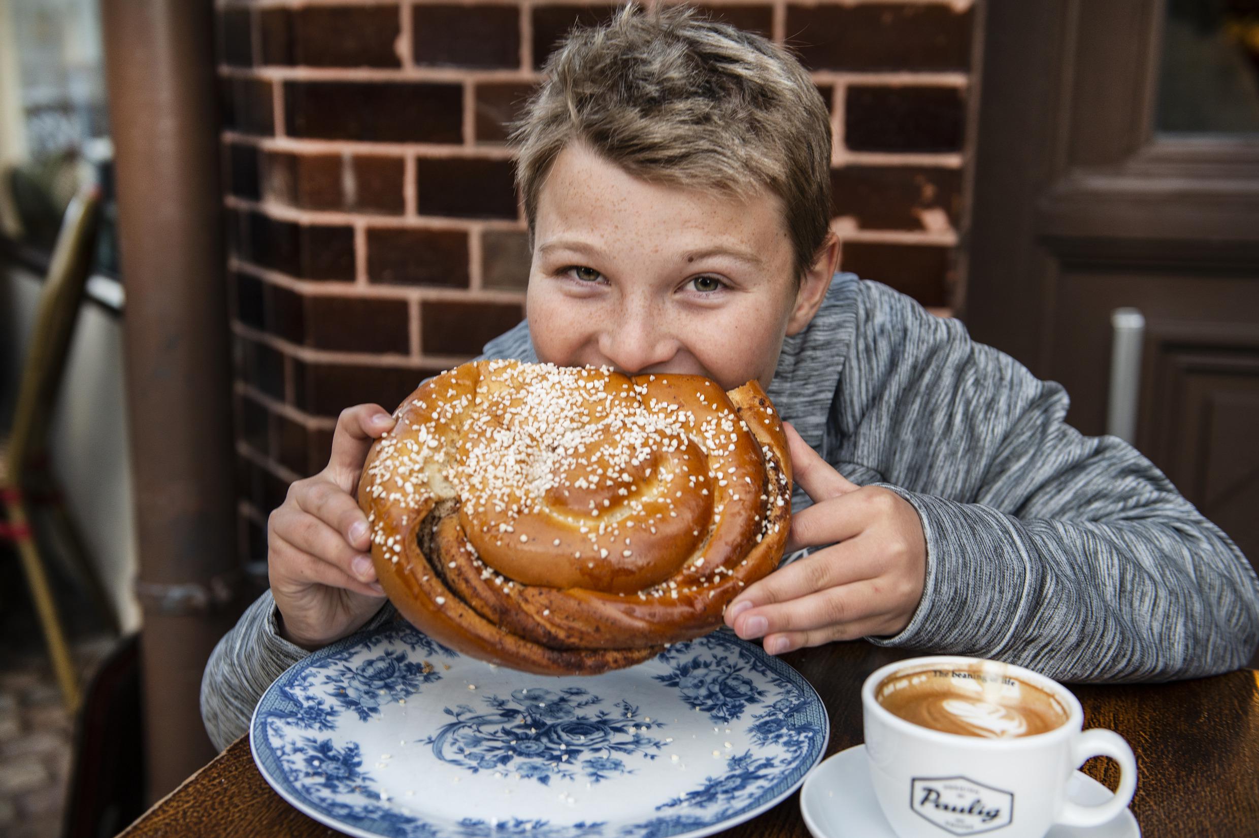 Riesige Zimtschnecke in Göteborg