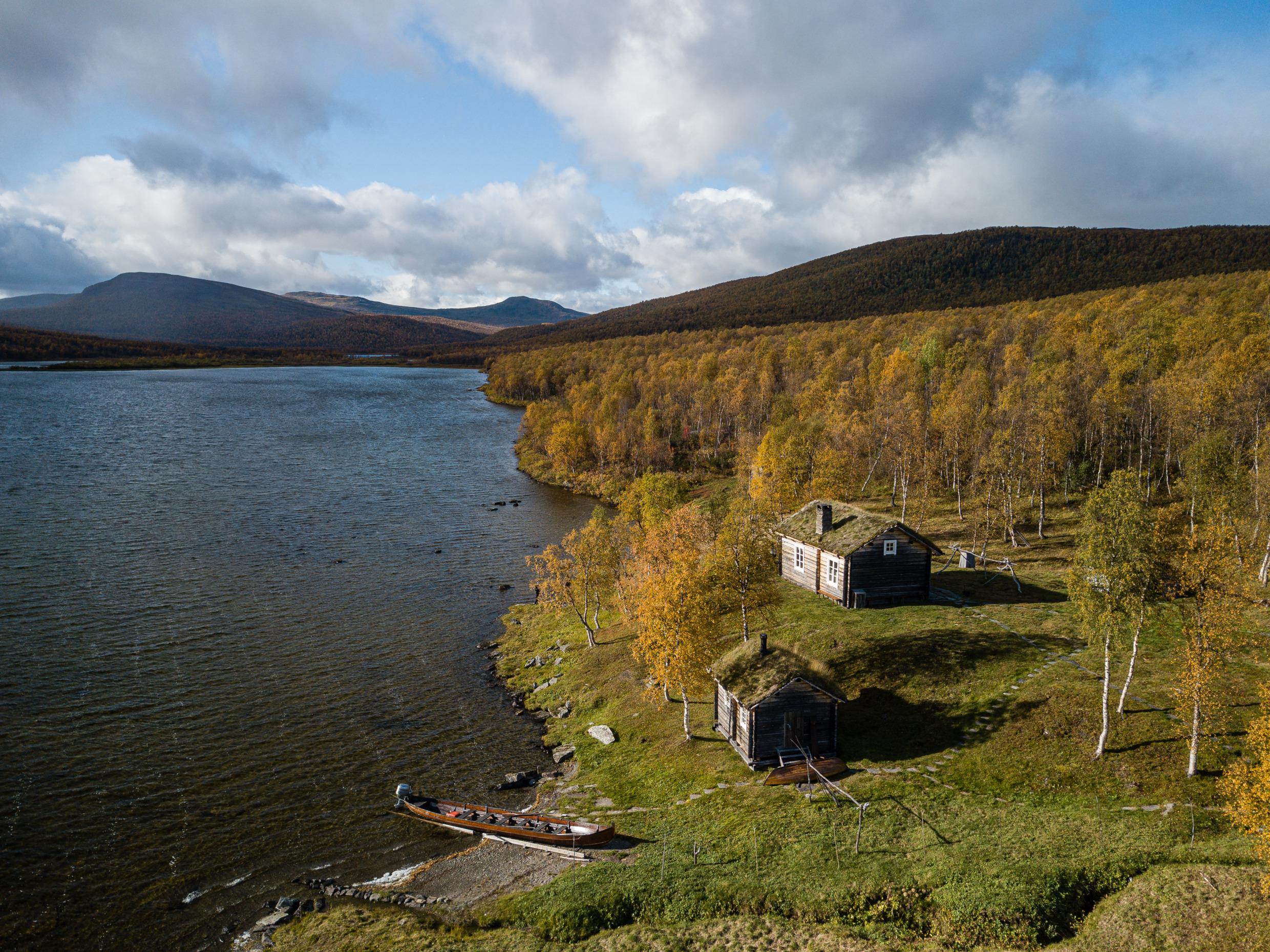 Ferienhäuser bei Geunja im Naturschutzgebiet Vindelfjällen