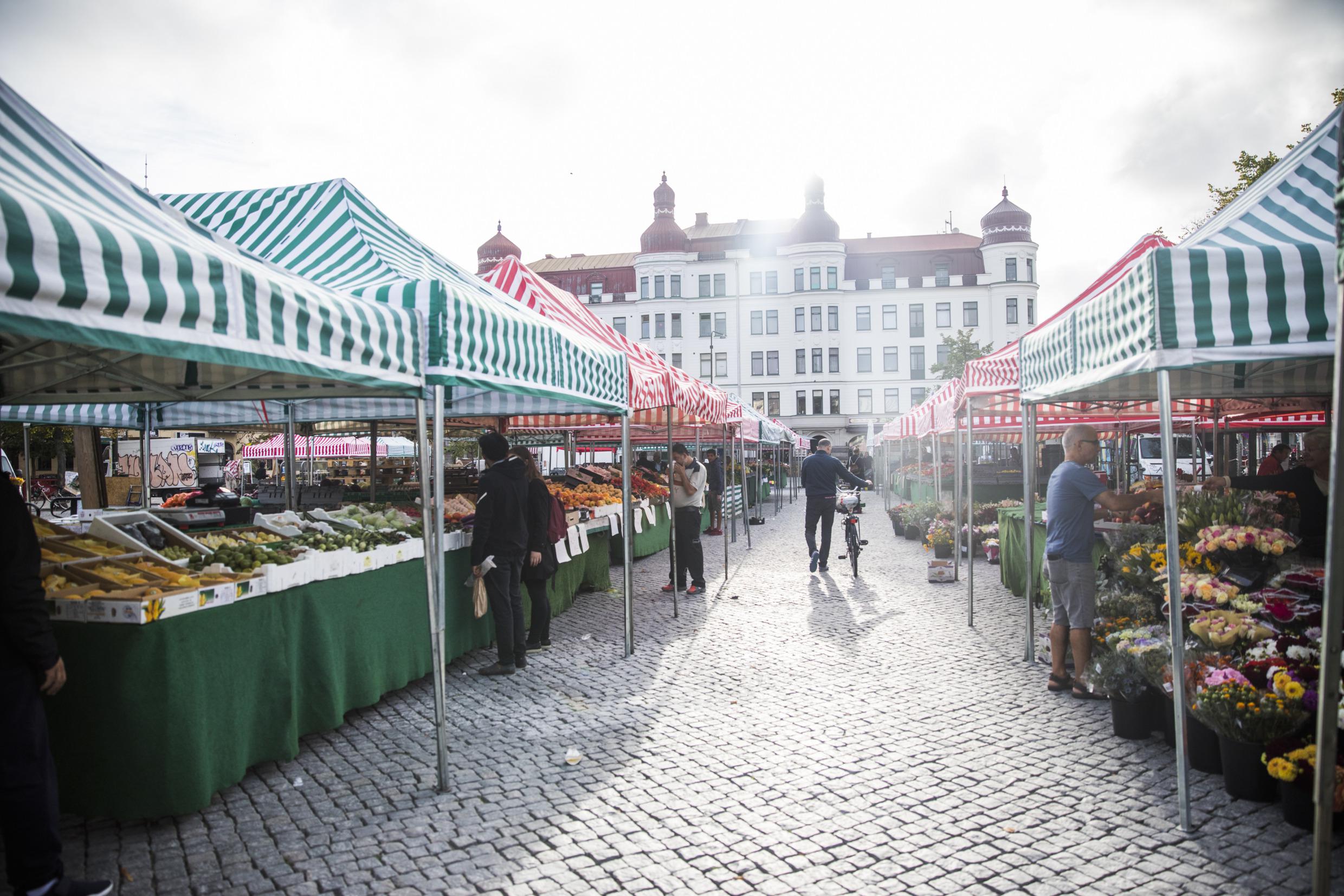 Marché en extérieur