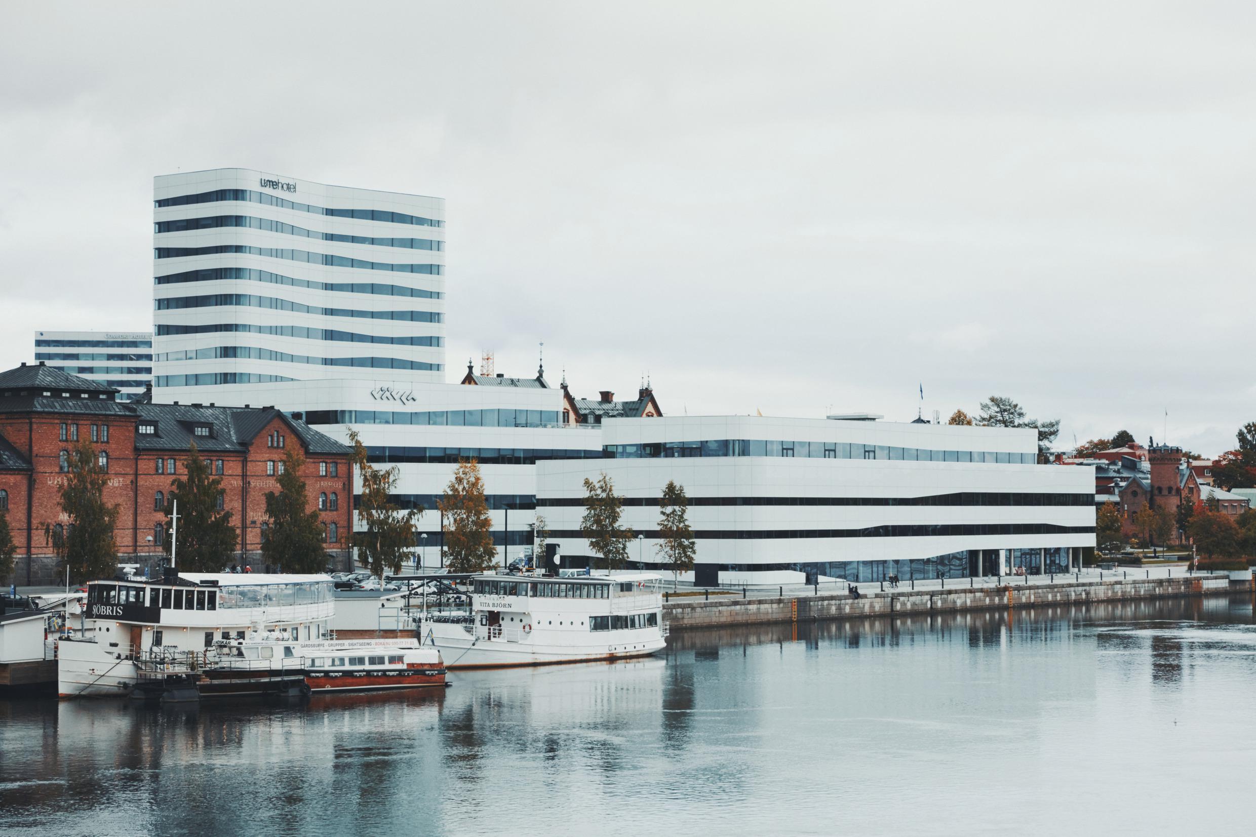 Cultural centre Väven