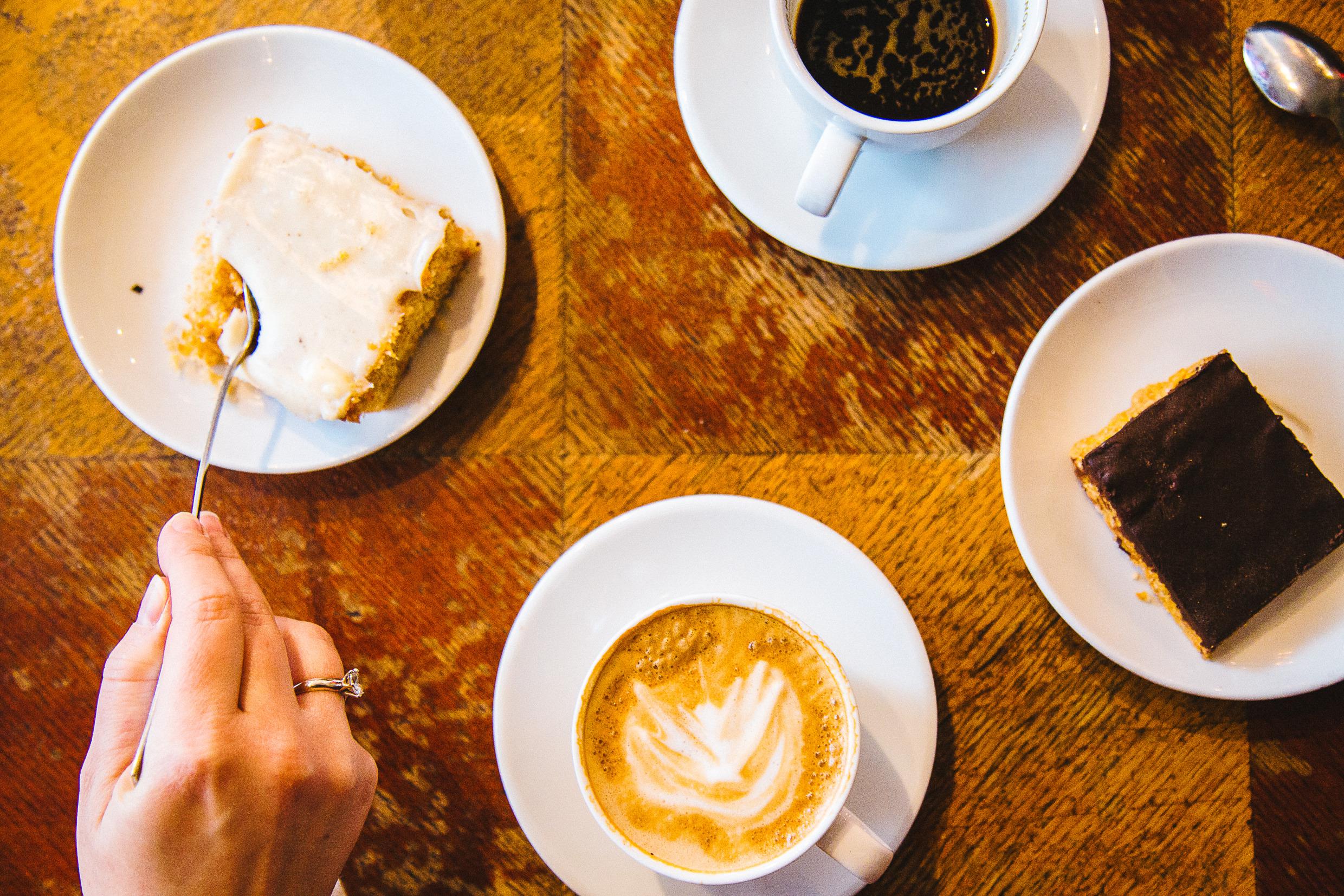 Fika chez Cafe String à Stockholm