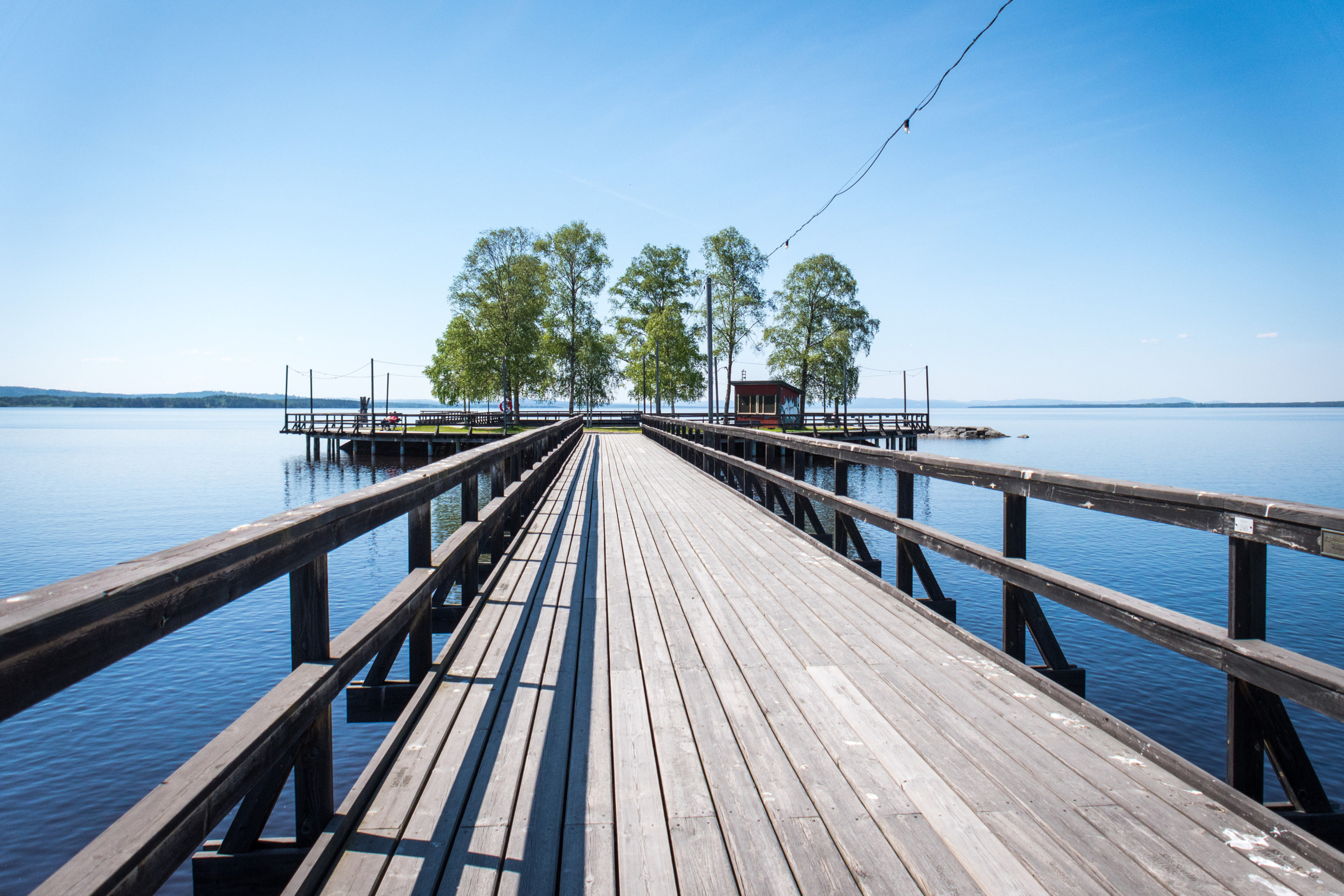 La jetée Långbryggan par une belle journée d'été,
