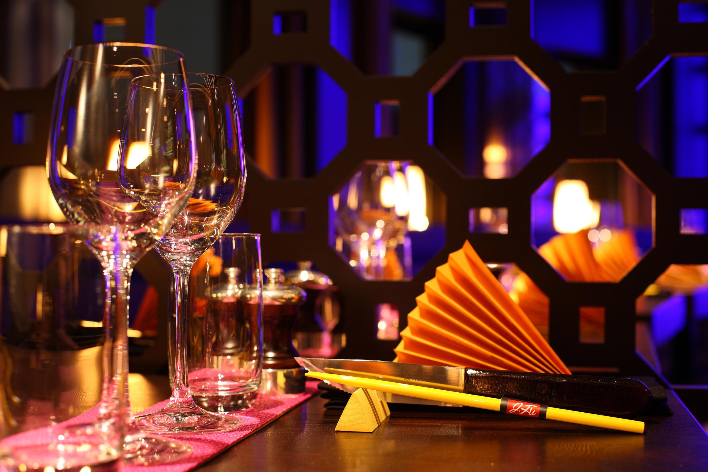 Une table dressée au restaurant Jay Fu