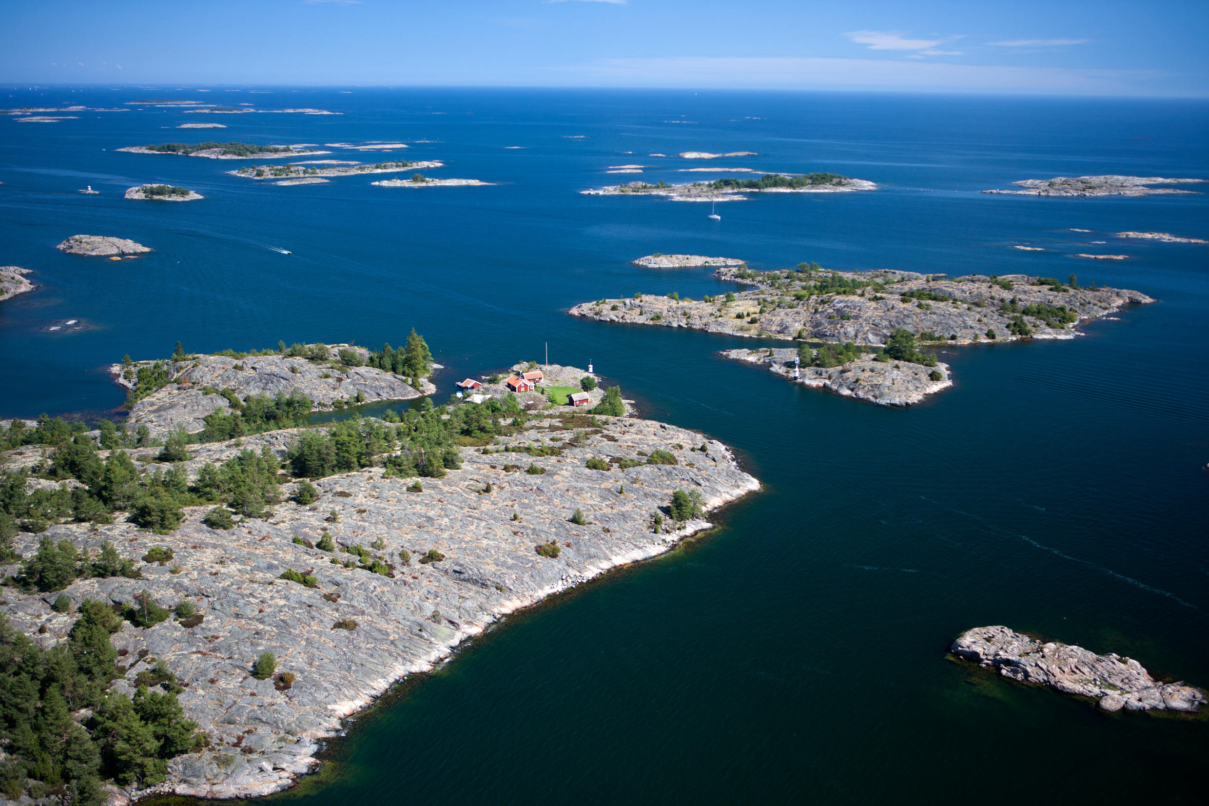 An aerial view of the Östergötland archipelago.