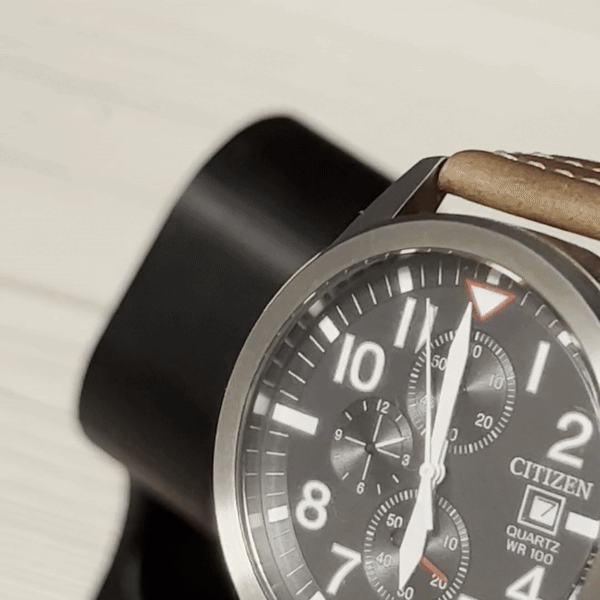 GIF på produkten: Klockstativ för armbandsur, smartklockor och klocksamlingar - Perfekt för förvaring, display och organisering i hemmet, butiken eller på skrivbordet - Ställ för klockor - Klockställ