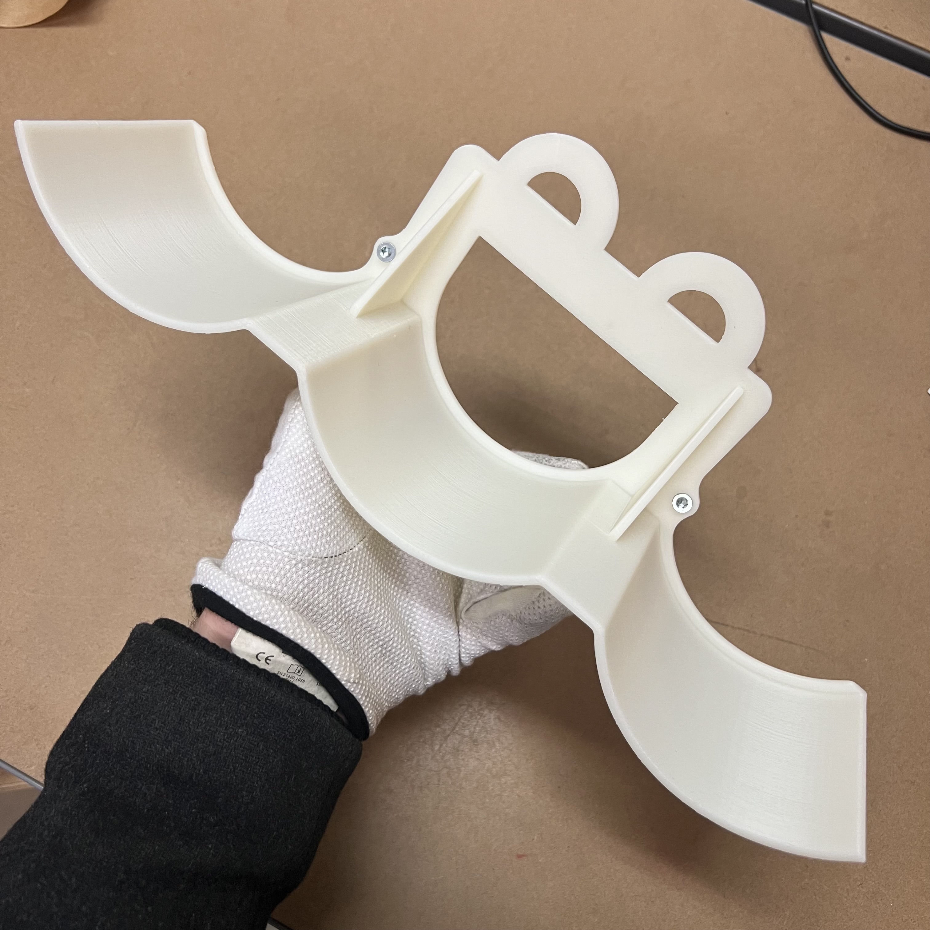 bild nr 5 på produkten: Toalettpappershylla 6 st, Montera med skruv eller dubbelhäftande tejp (ingår ej). Vägghylla Toarulle