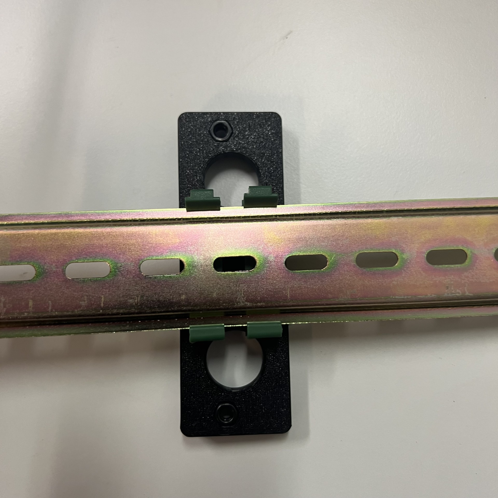 bild nr 4 på produkten: TB6600 Stepper Driver Din Rail Adapter Mount