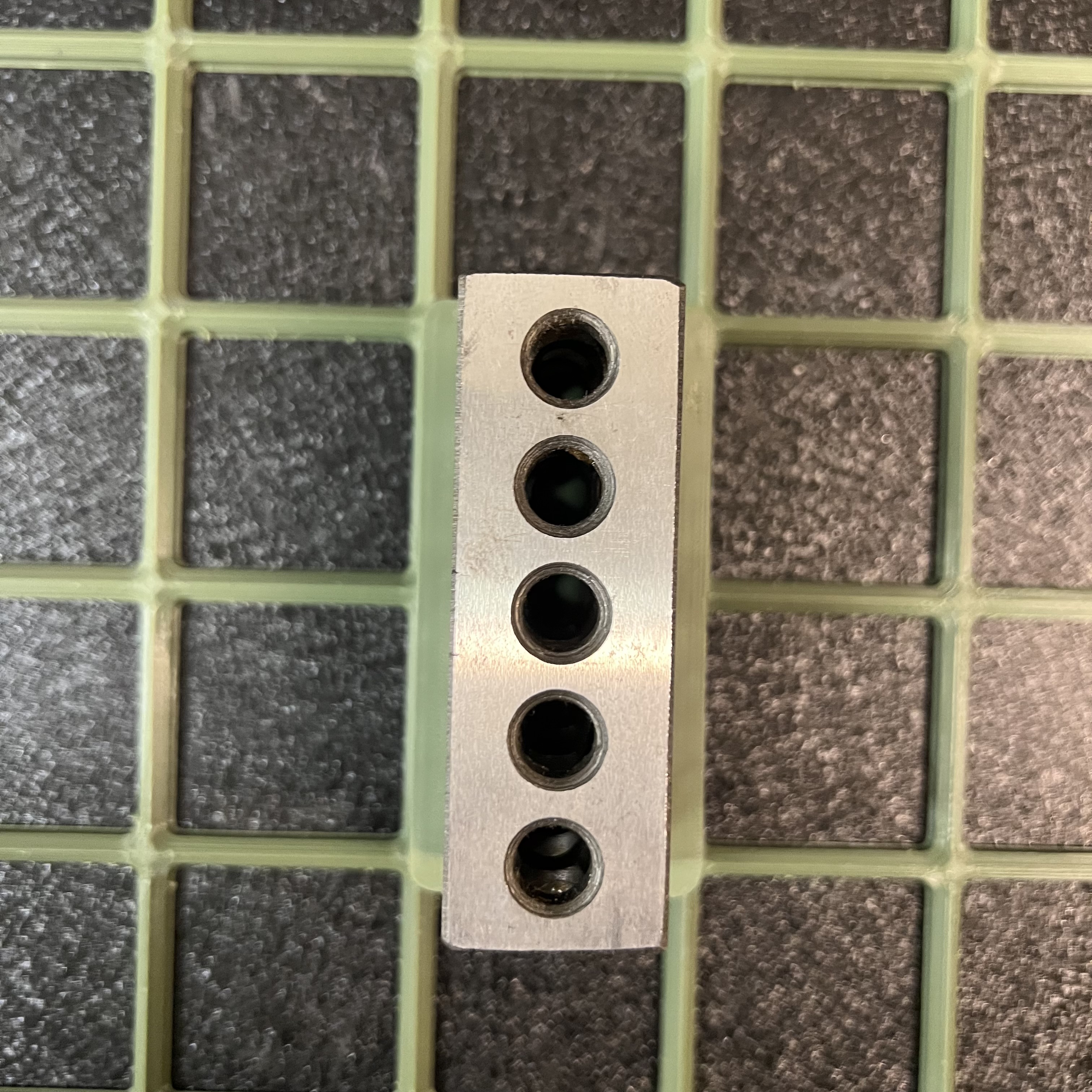 bild nr 3 på produkten: Gridfinity Kompatibel 25/50/75 mm Block Hållare, 1x2 Rutor