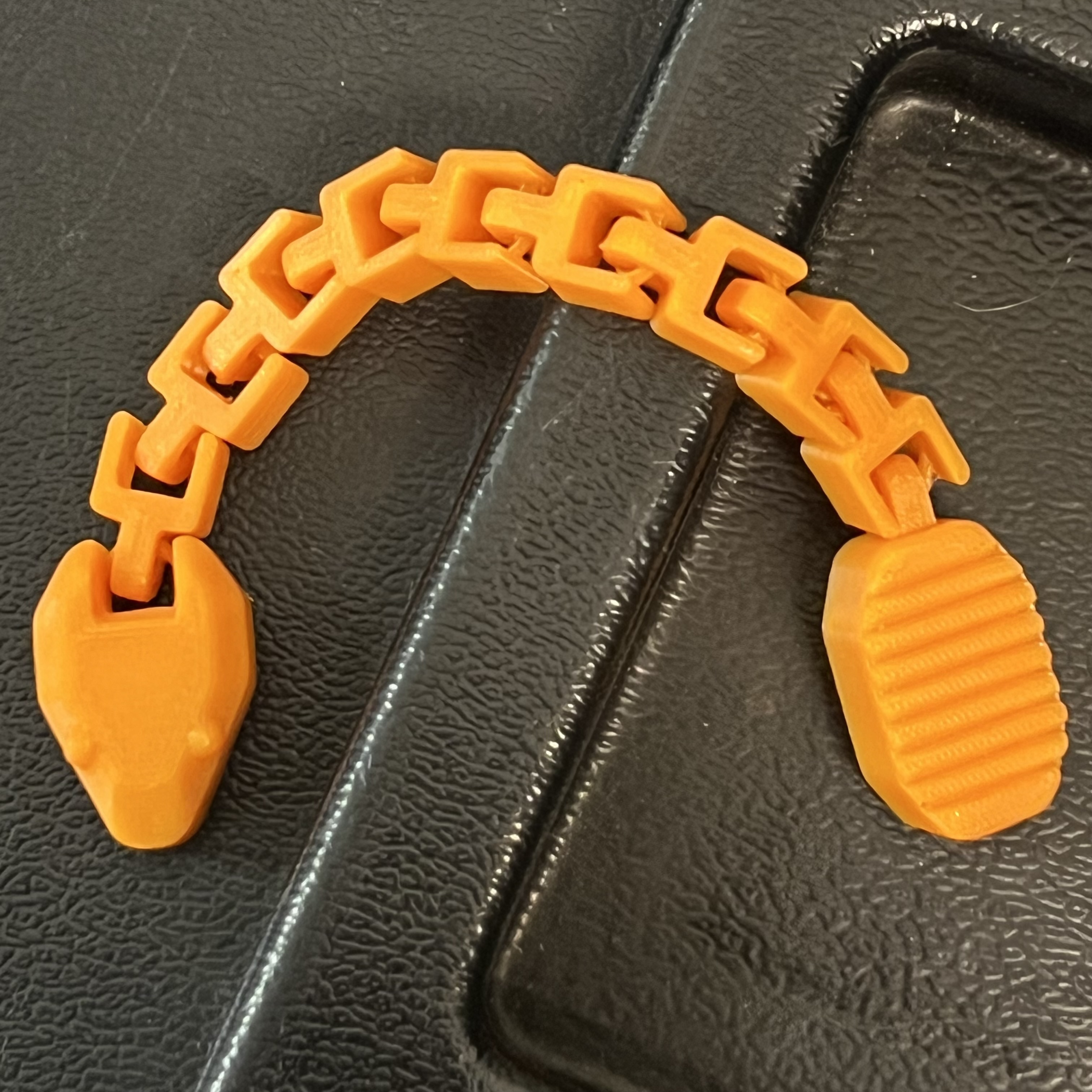 bild nr 1 på produkten: Flexi Orm - Rörliga Leder