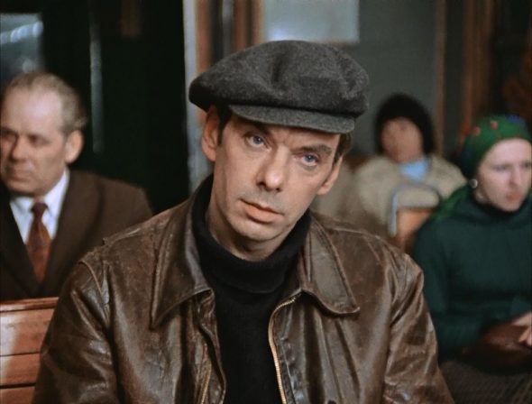 Алексей Баталов в роли Гоши в фильме «Москва слезам не верит»