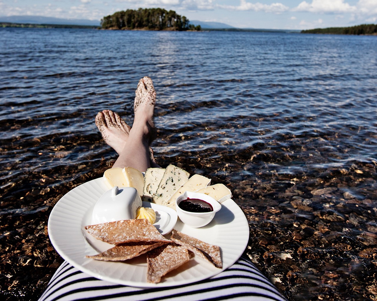 Tivars gårdsmejeri och restaurang