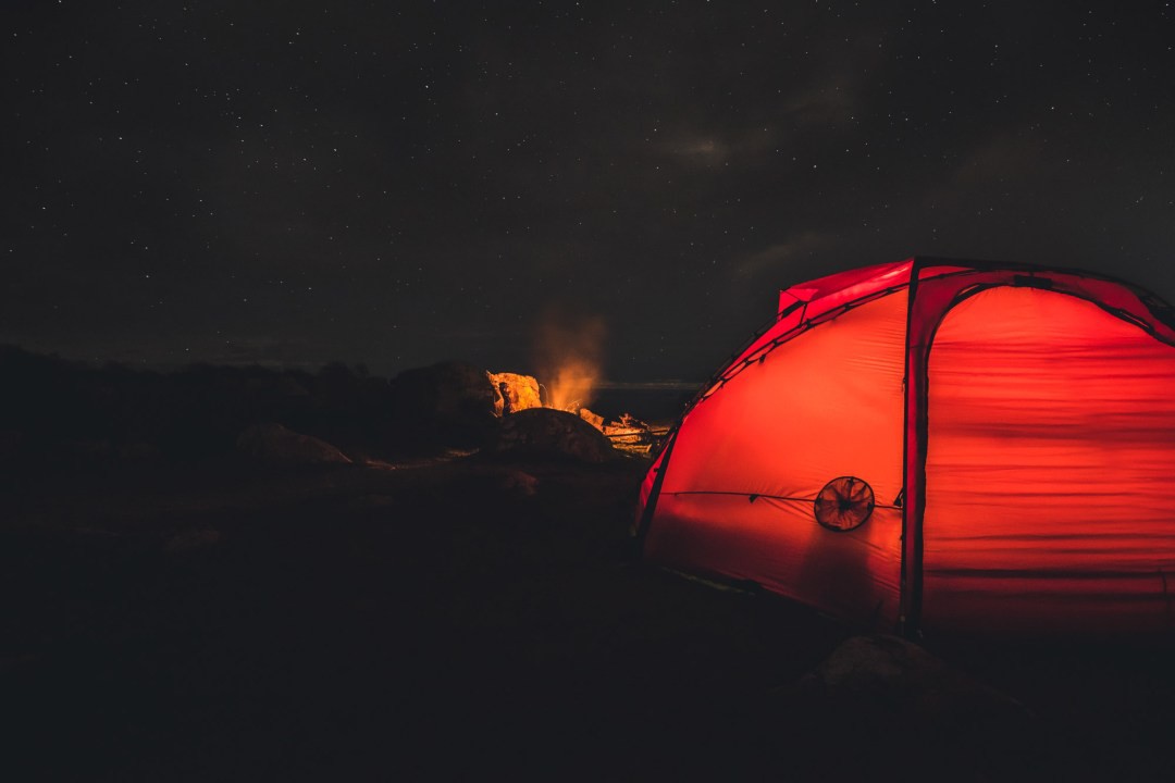 Unik glamping i expeditionstält