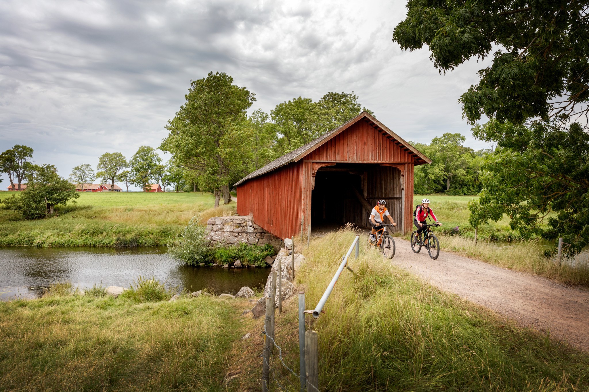 Cykla runt sjön Östen