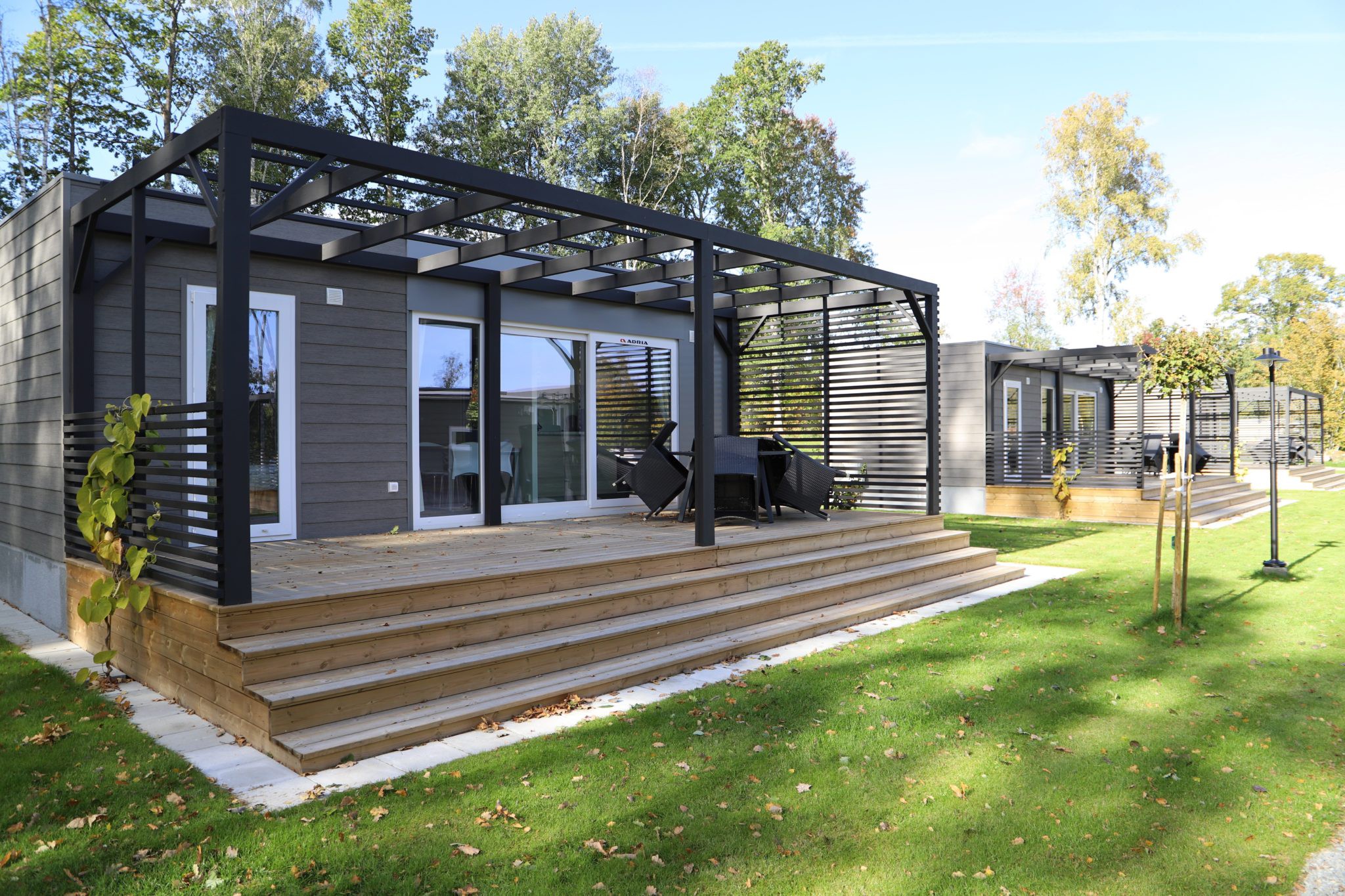 Tingsryd Resort - stugor och camping