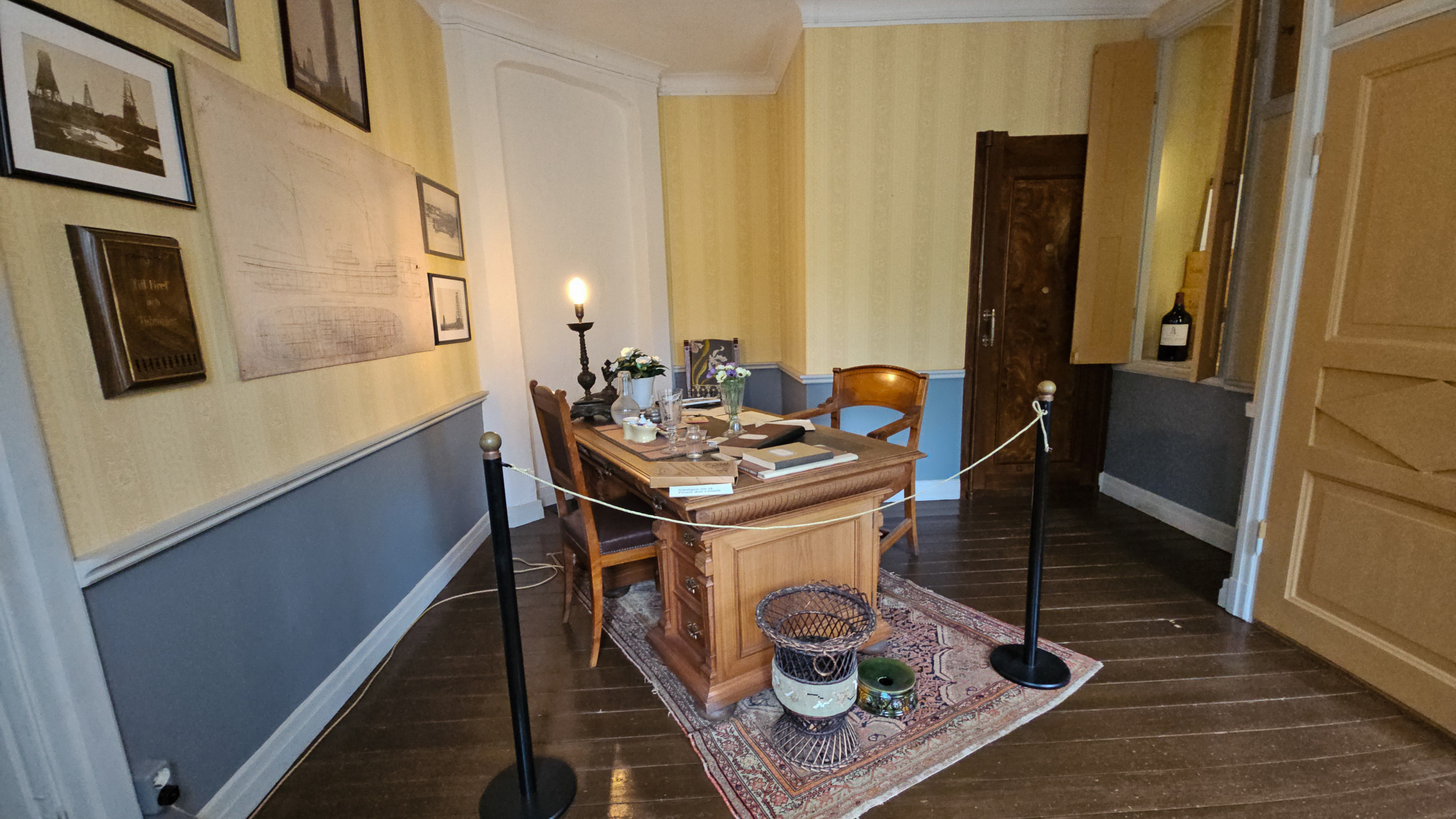 Een replica van het bureau van Alfred Nobel, te zien in het museum in Karlskoga, Zweden.