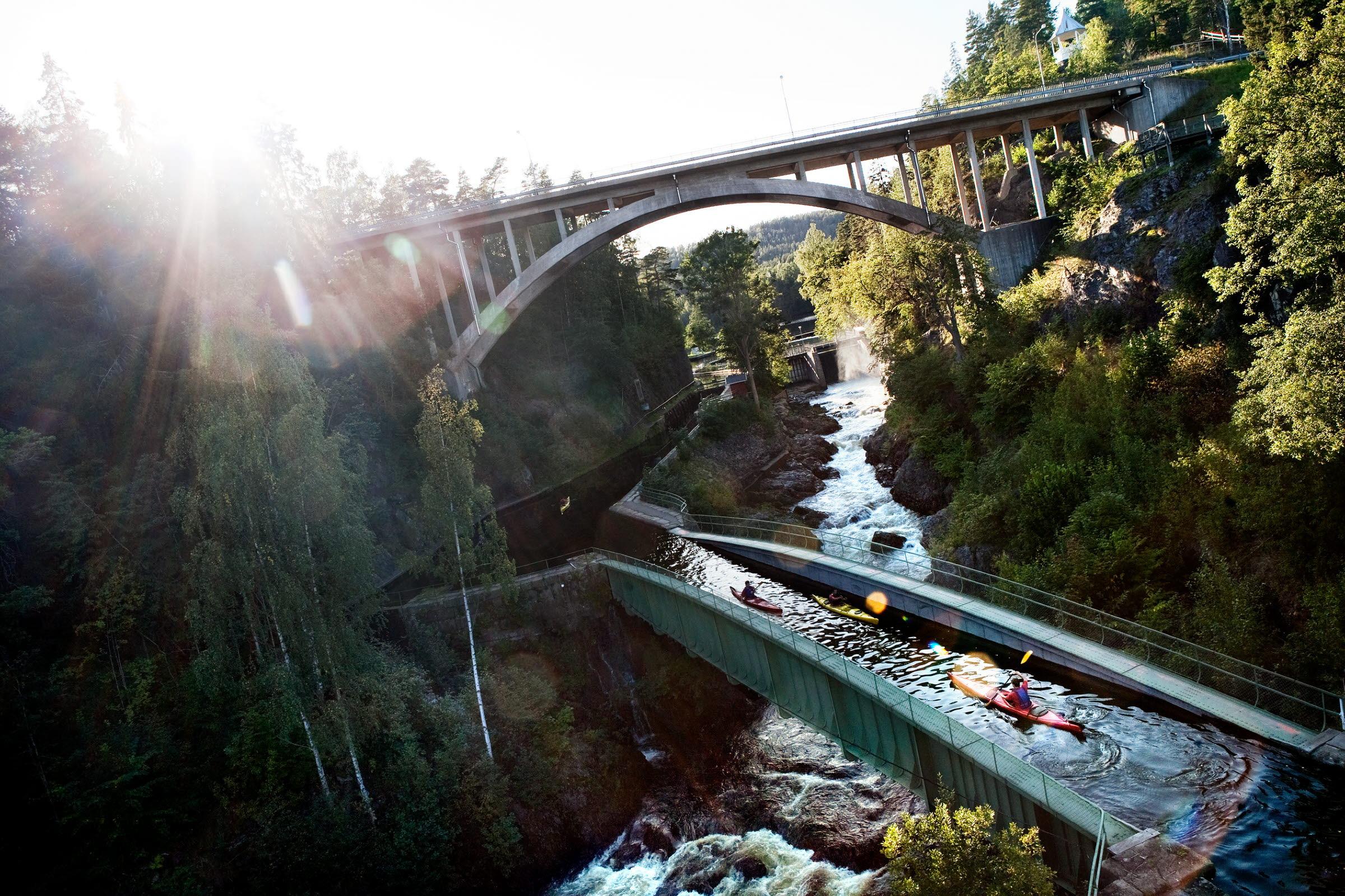 Dalslandkanal und Aquädukt bei Håverud