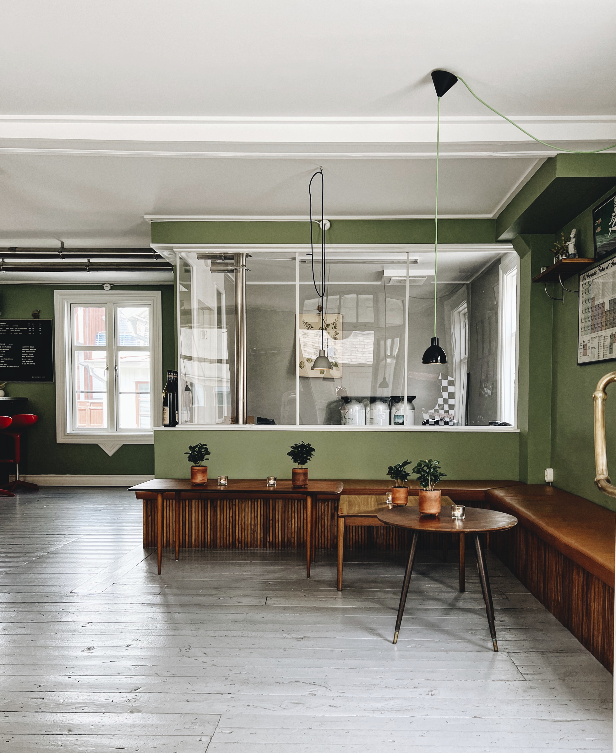 Indoor photo of Mellbygatans Restaurant with tables and chairs