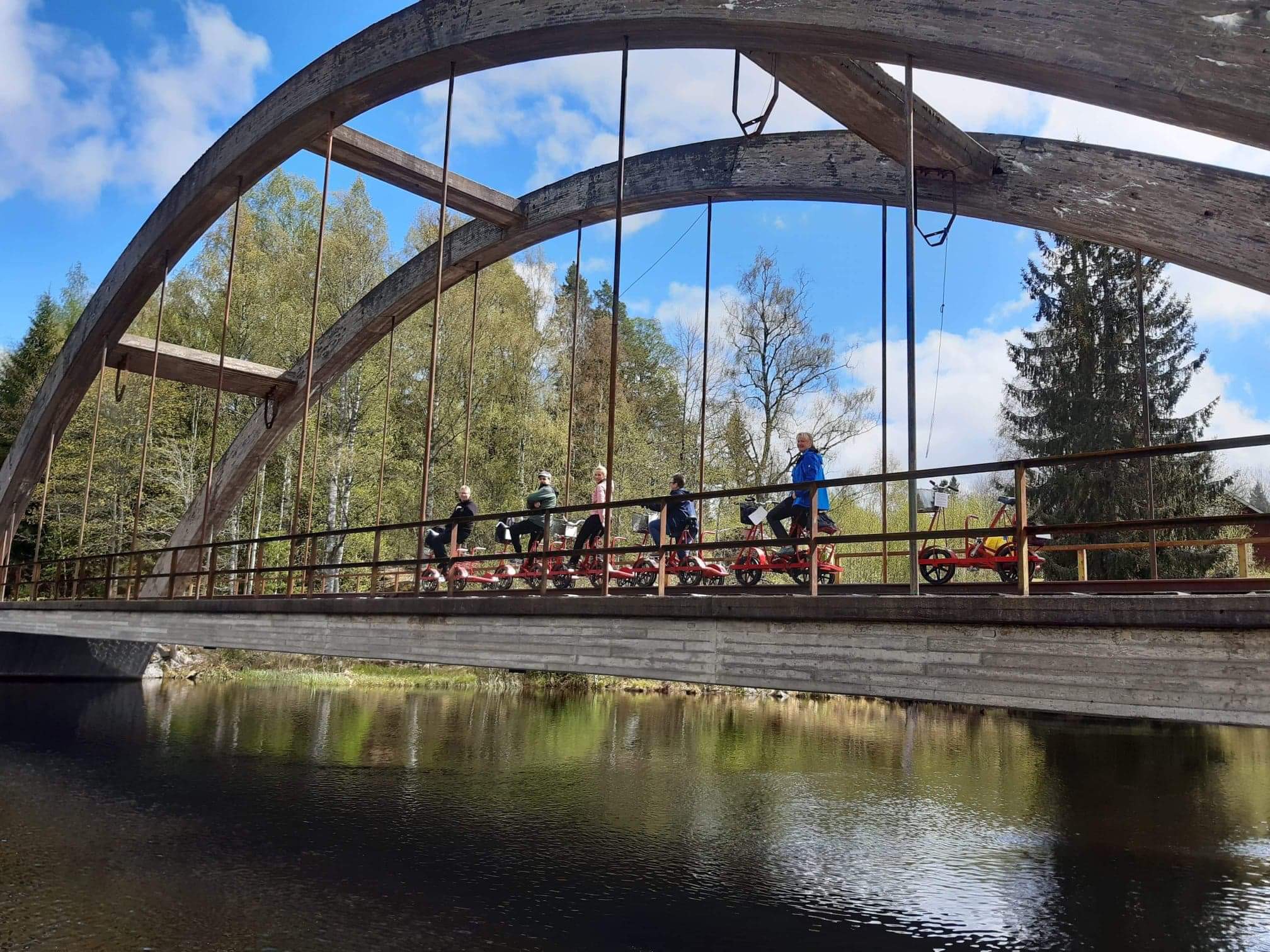 Åk(a) dressin i Härliga Hagfors