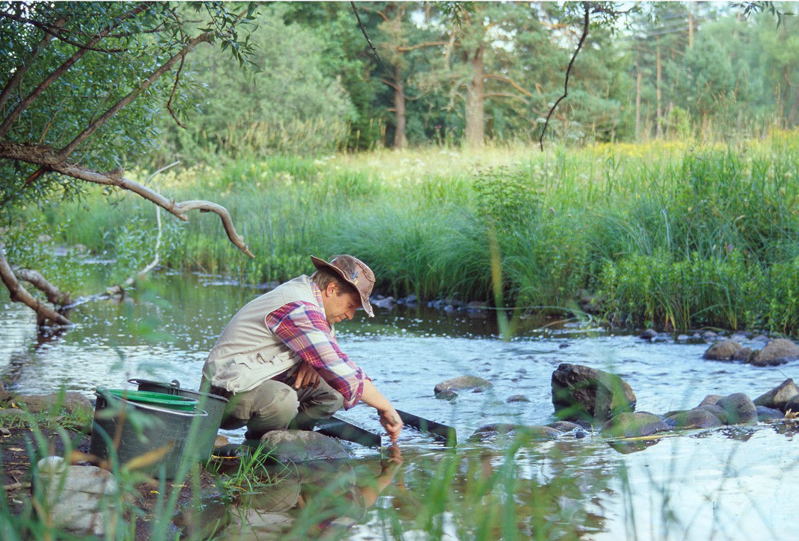 Guldvaskning i Ädelfors – Ädelfors