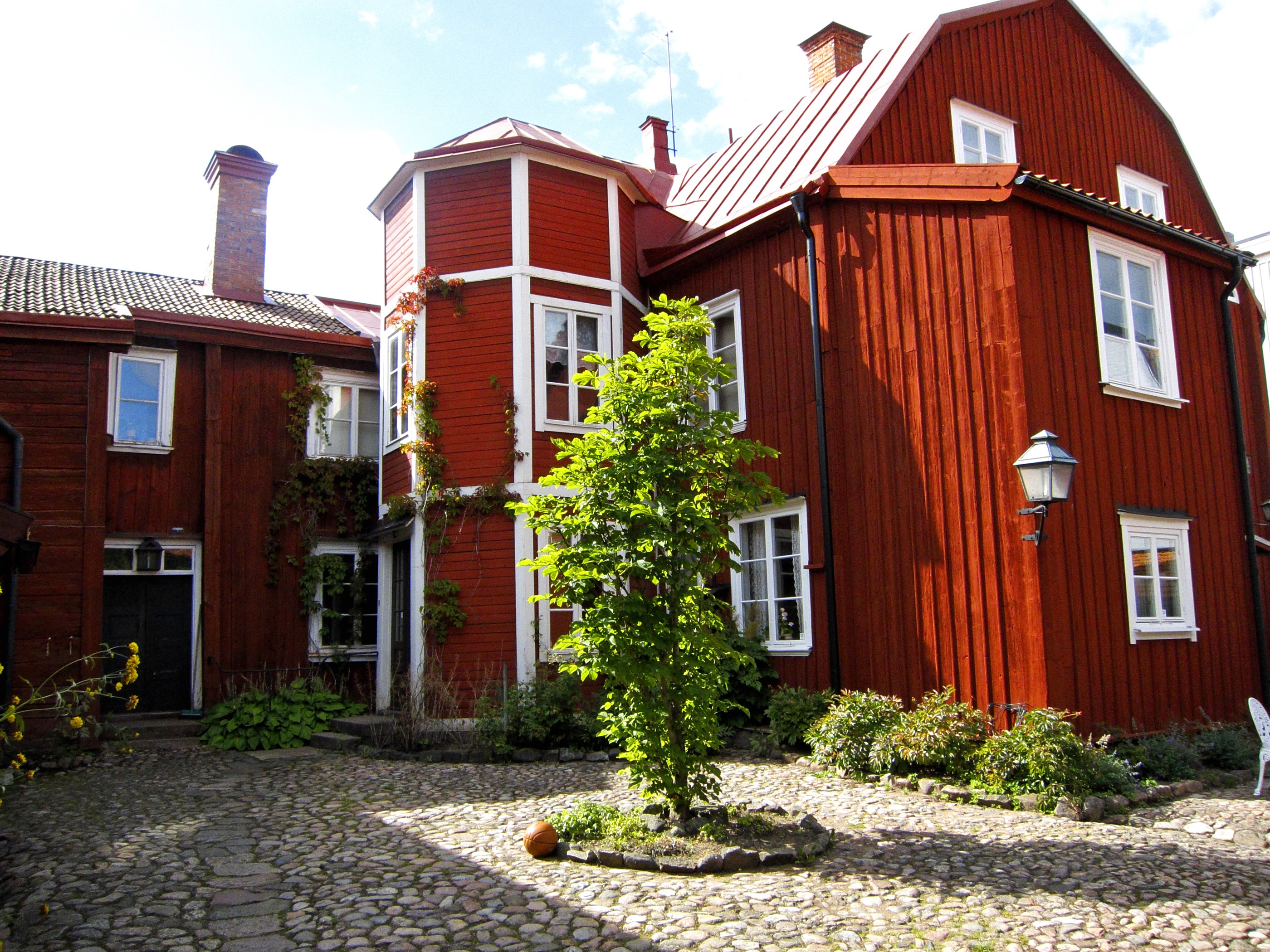 Upplev unika trästaden!