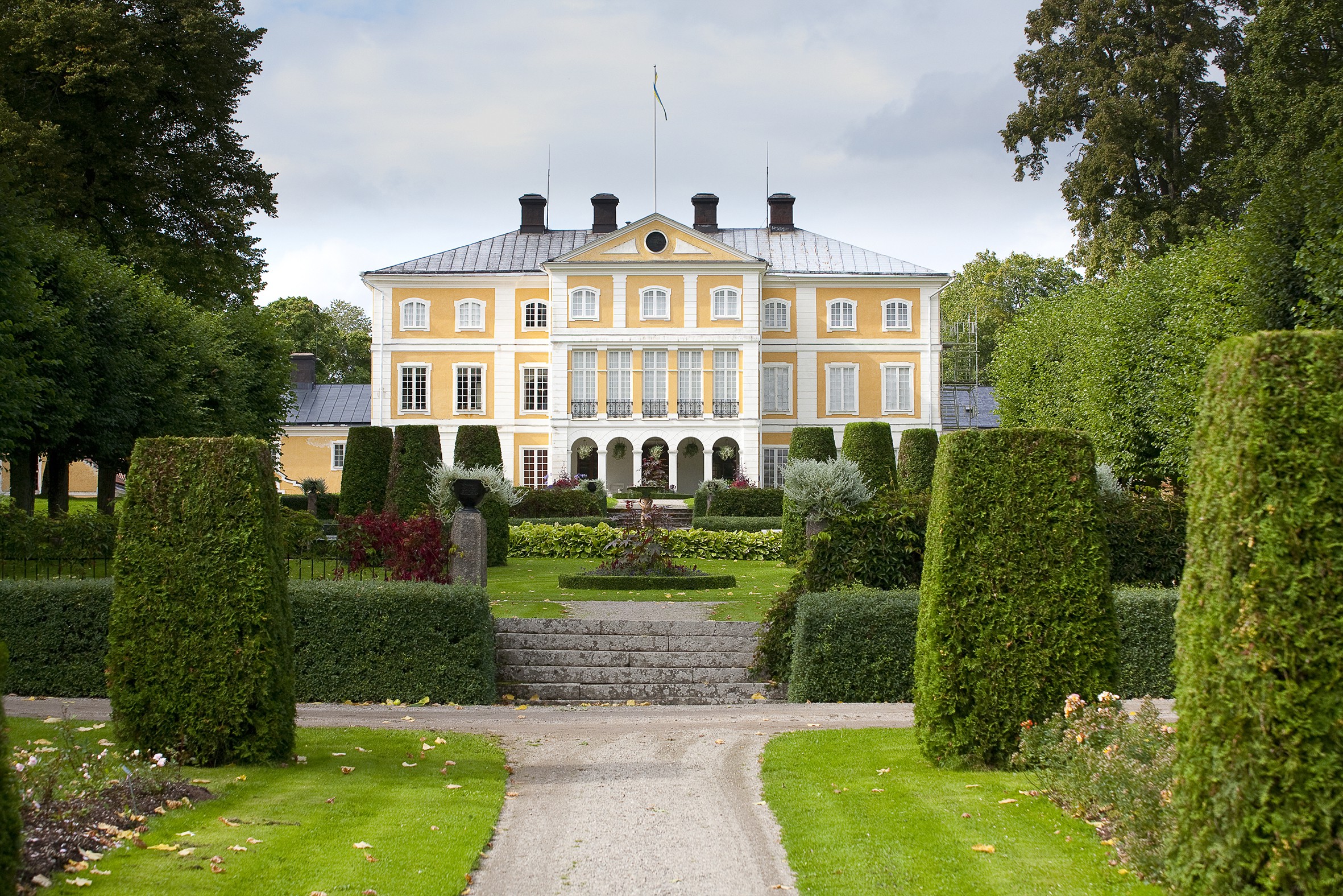 Stor och unik trädgård